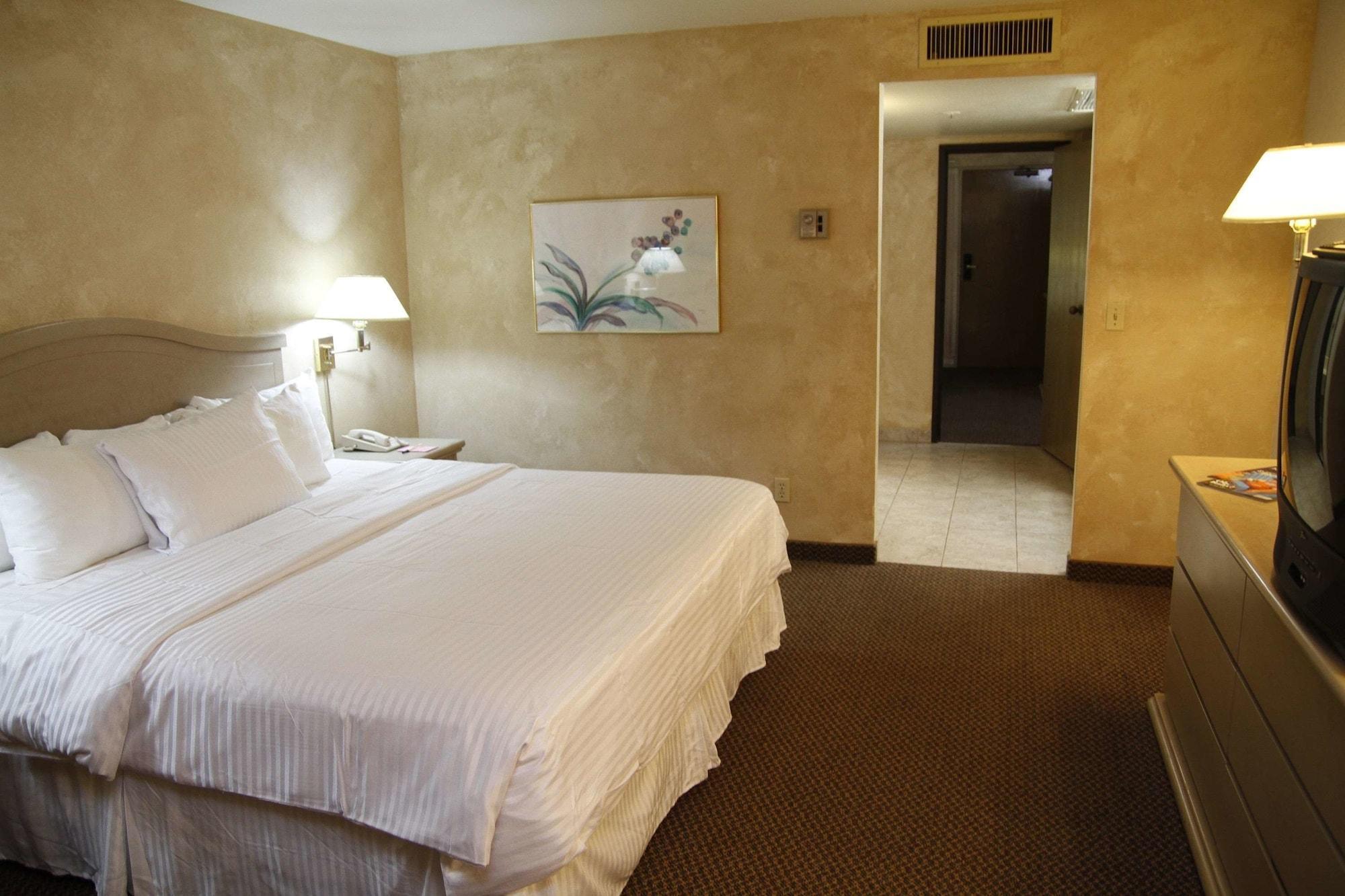 Ramada By Wyndham Viscount Suites Tucson East Exterior foto